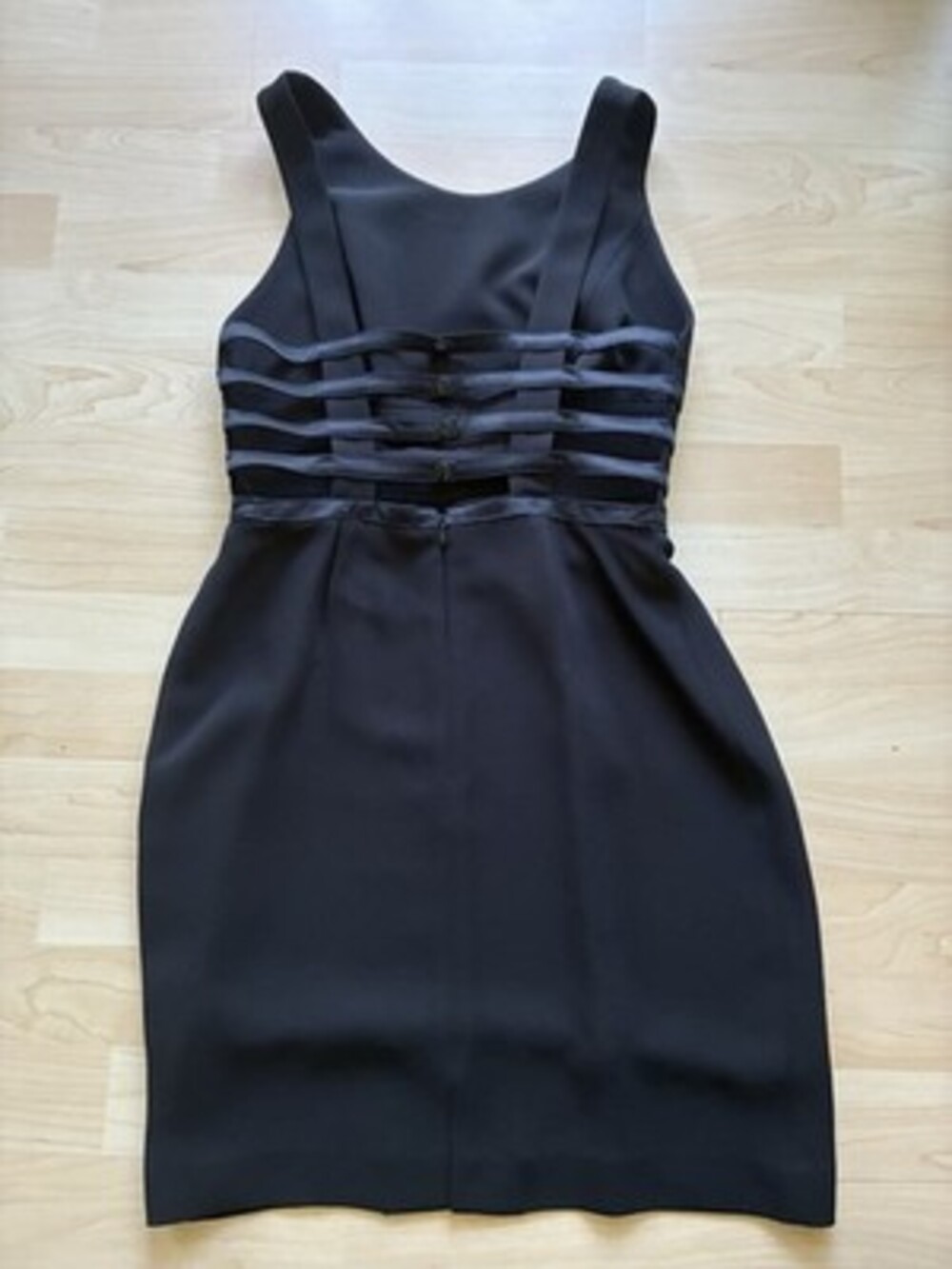 Andrea Polizzi for Rex Lester Cage Back Little Black Dress Classy Scoop Neck 4